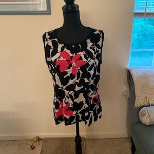 Jones Studio sleeveless blouse